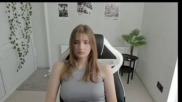NeyliDream online show from 05/18/26, 09:26