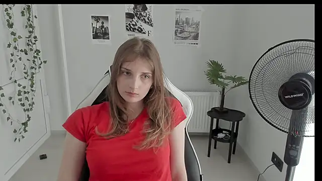 Snapshot of NeyliDream chatting on 06/22/26, 03:09 NeyliDream online show from 06/22/26, 03:09