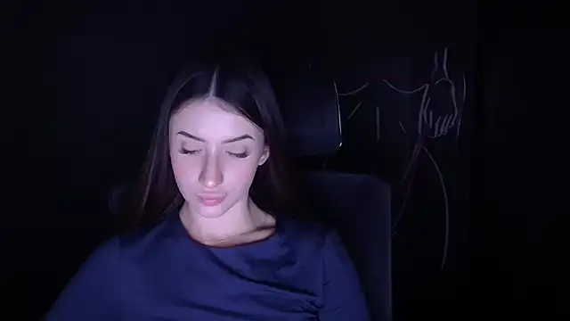 AlisaBubbles online show from 10/08/25, 05:38