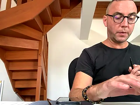 Marronglace1 online show from 10/08/25, 12:25