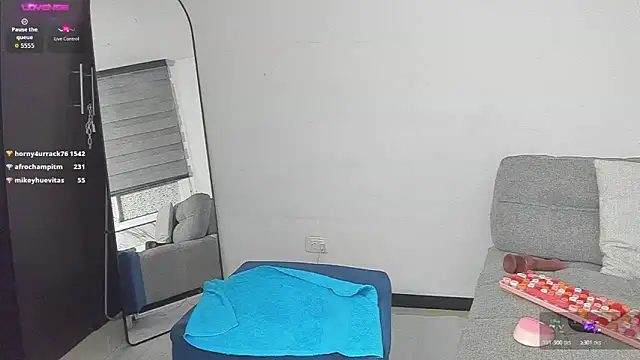 Snapshot of AvaFerrera chatting on 03/16/26, 05:44 AvaFerrera online show from 03/16/26, 05:44