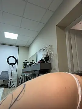 MaryMe   online show from 04/09/26, 05:07