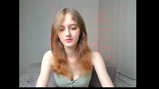 Snapshot of dreamy_pollyyy chatting on 05/22/26, 04:41 dreamy pollyyy online show from 05/22/26, 04:41