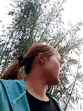 Huyen x online show from 03/26/26, 06:30