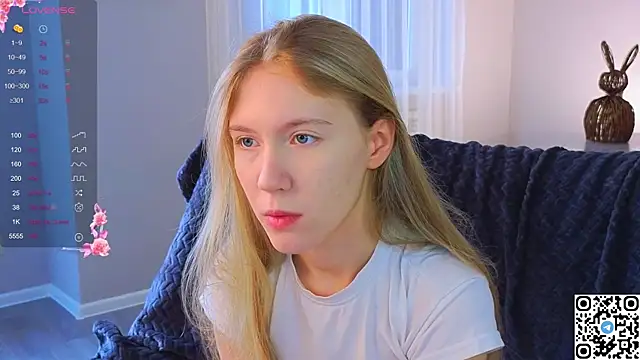 Succubelle online show from 11/16/25, 06:08