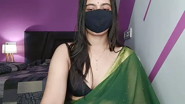 Snapshot of Tanya-mittal chatting on 05/05/26, 03:47 Tanya-mittal online show from 05/05/26, 03:47