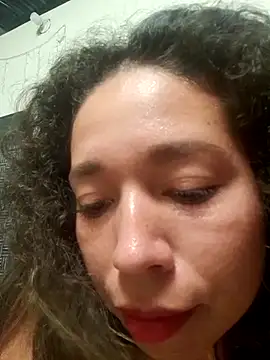 Selena 172025 online show from 09/10/25, 06:19