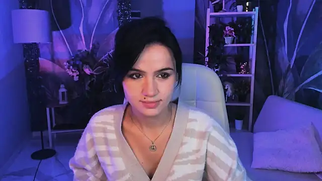 MonicaFarmer online show from 09/30/25, 05:40