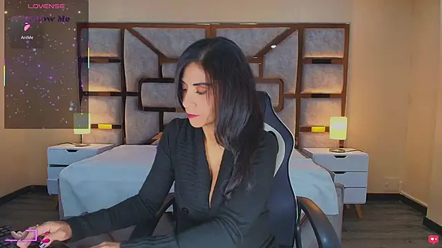 ANABELL BROWN online show from 03/21/26, 07:39