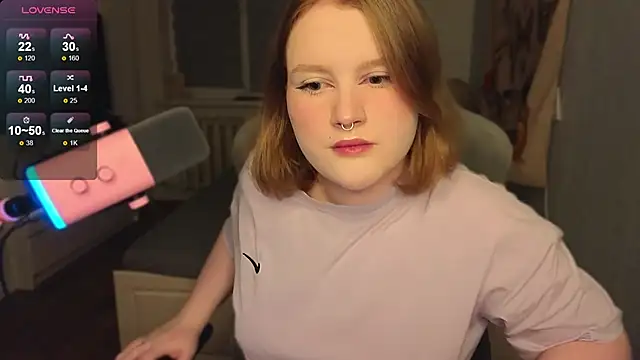 Snapshot of OliviaBlade chatting on 10/01/25, 02:01 OliviaBlade online show from 10/01/25, 02:01