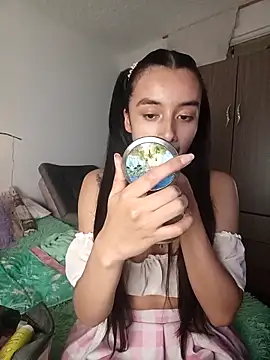 Snapshot of sweetdubros2 chatting on 09/16/25, 02:12 sweetdubros2 online show from 09/16/25, 02:12