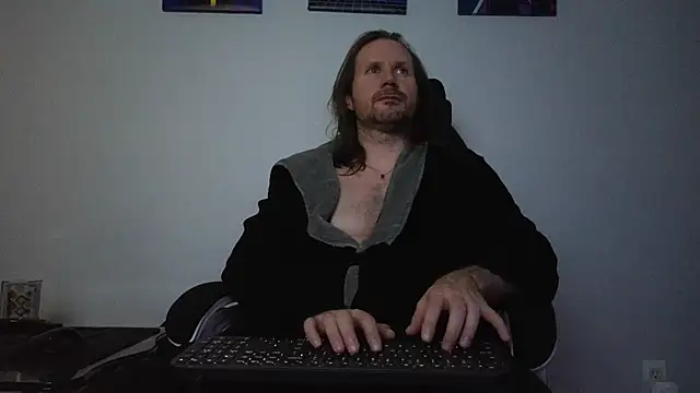 AlbinoAdonis online show from 09/17/25, 04:03