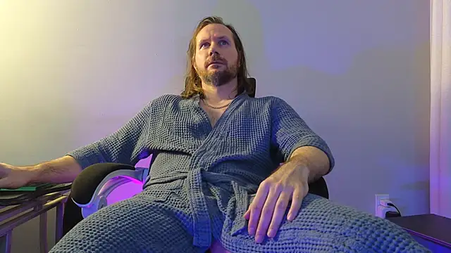 Snapshot of AlbinoAdonis chatting on 02/12/26, 03:45 AlbinoAdonis online show from 02/12/26, 03:45