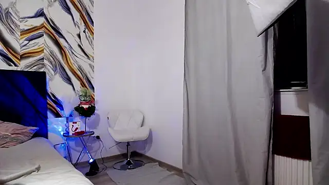 Snapshot of AliceMontroses chatting on 02/20/26, 04:40 AliceMontroses online show from 02/20/26, 04:40