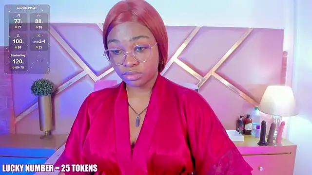 SophieSinclair online show from 04/17/26, 12:30