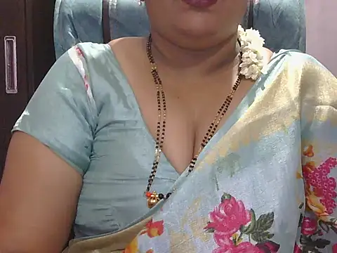 Snapshot of Nisha-telugu chatting on 03/12/26, 05:41 Nisha-telugu online show from 03/12/26, 05:41