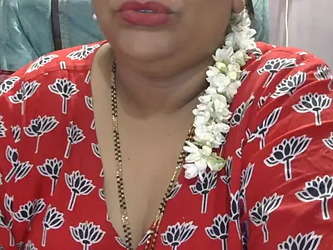 Snapshot of Nisha-telugu chatting on 03/27/26, 05:56 Nisha-telugu online show from 03/27/26, 05:56