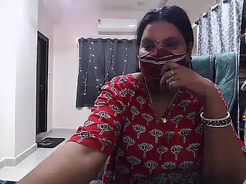 Snapshot of Nisha-telugu chatting on 06/15/26, 01:24 Nisha-telugu online show from 06/15/26, 01:24