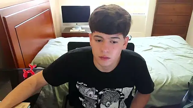 Snapshot of tightncuteass chatting on 09/17/25, 09:05 tightncuteass online show from 09/17/25, 09:05