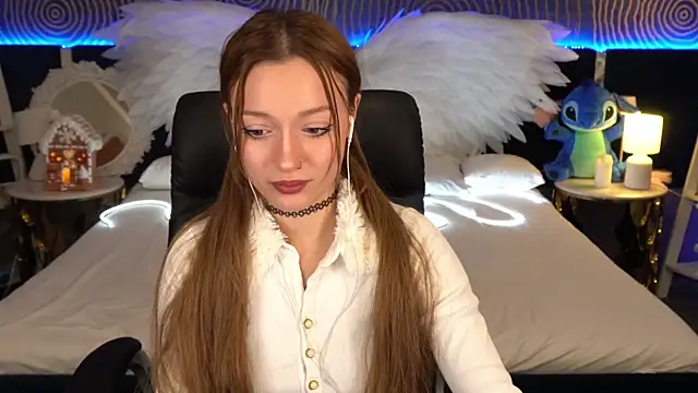 Snapshot of FoxyMayy chatting on 11/29/25, 02:53 FoxyMayy online show from 11/29/25, 02:53