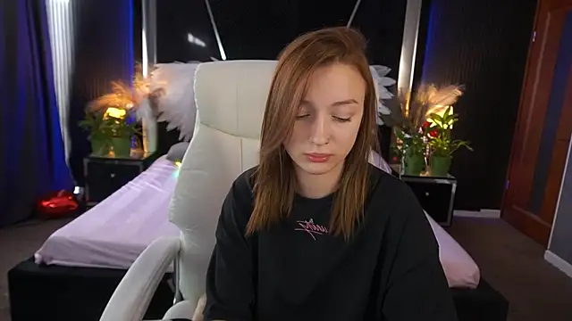 FoxyMayy online show from 06/03/26, 02:33