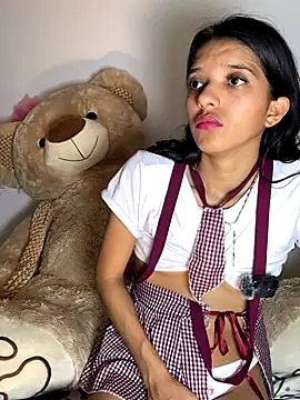 Snapshot of RebecaReslihx chatting on 09/15/25, 08:25 RebecaReslihx online show from 09/15/25, 08:25