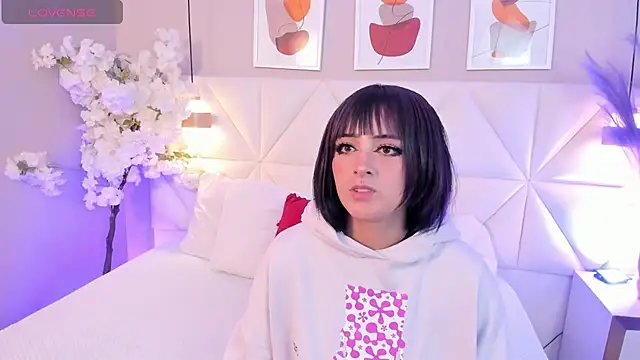 Adara  carter  online show from 10/01/25, 03:34