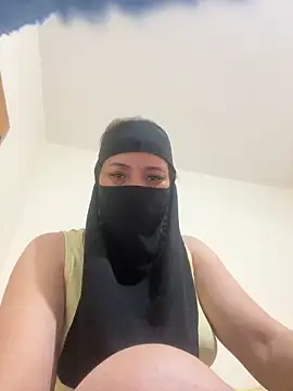 Snapshot of Wild-Nayra chatting on 03/09/26, 10:25 Wild-Nayra online show from 03/09/26, 10:25