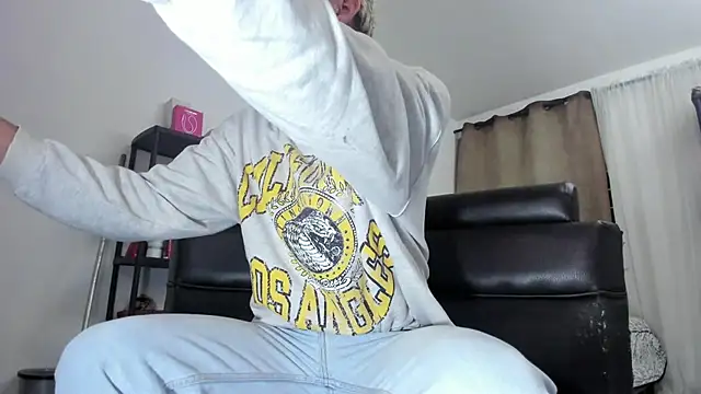 weesley boy online show from 11/06/25, 12:33