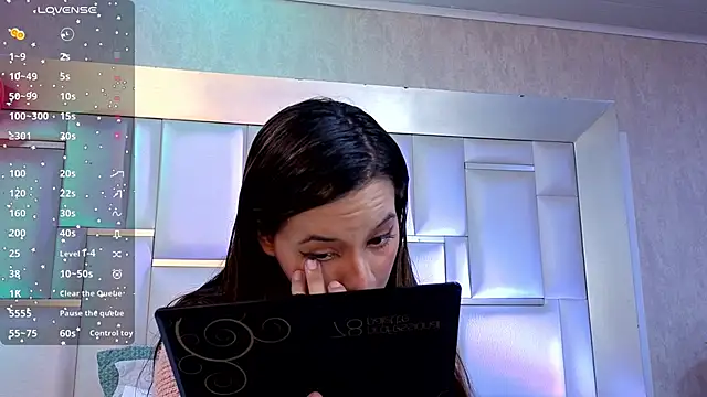 Lunabellee  online show from 02/16/26, 08:05