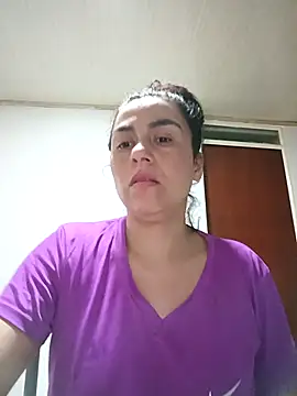 Snapshot of vanessa-titisM chatting on 03/07/26, 03:47 vanessa-titisM online show from 03/07/26, 03:47