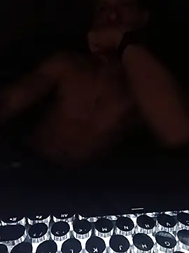 Snapshot of SerhioAmoralez chatting on 04/25/26, 11:02 SerhioAmoralez online show from 04/25/26, 11:02