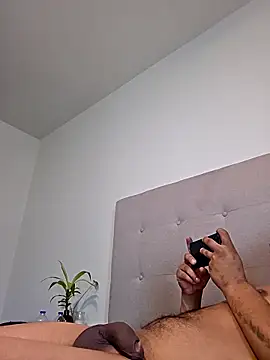 sexoloco24 online show from 10/23/25, 04:17