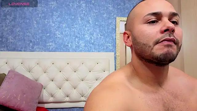 Snapshot of samuel_storm chatting on 09/13/25, 09:58 samuel storm online show from 09/13/25, 09:58