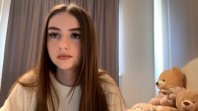 CatherinDream online show from 10/18/25, 02:36