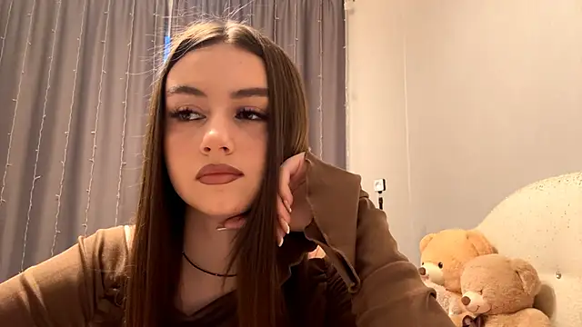 CatherinDream online show from 12/17/25, 04:07