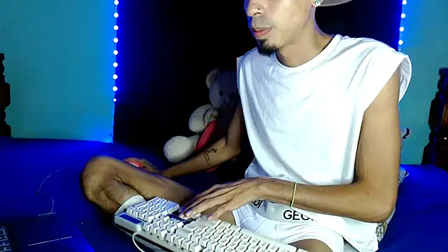 Alexx 1214 online show from 10/18/25, 04:04