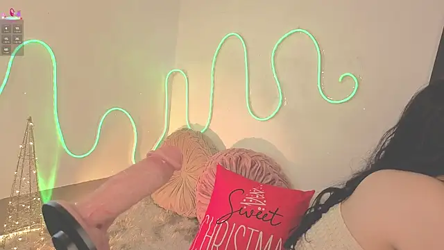 ashlynnlowe  online show from 12/14/25, 07:07