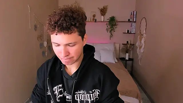 JonnyDarka online show from 10/21/25, 10:38