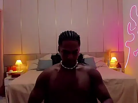 Snapshot of SoHighAngel chatting on 03/07/26, 10:29 SoHighAngel online show from 03/07/26, 10:29