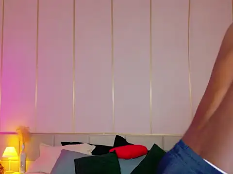 Snapshot of SoHighAngel chatting on 03/15/26, 12:05 SoHighAngel online show from 03/15/26, 12:05