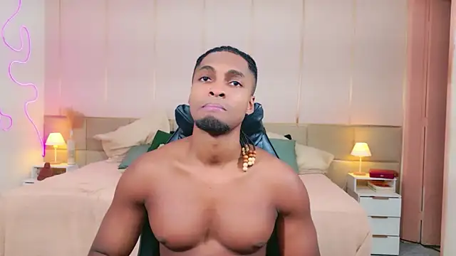 Snapshot of SoHighAngel chatting on 04/19/26, 12:11 SoHighAngel online show from 04/19/26, 12:11