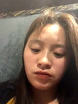 chipchip-00 online show from 09/25/25, 10:52