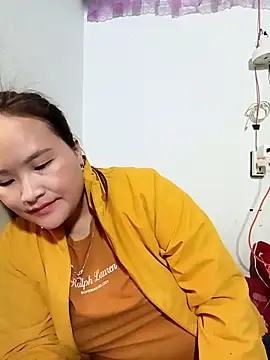 Snapshot of Tamara-a chatting on 03/12/26, 02:29 Tamara-a online show from 03/12/26, 02:29