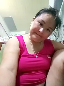 Snapshot of Tamara-a chatting on 03/17/26, 12:52 Tamara-a online show from 03/17/26, 12:52