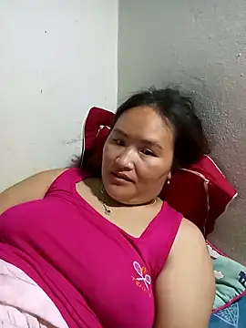 Snapshot of Tamara-a chatting on 04/01/26, 12:50 Tamara-a online show from 04/01/26, 12:50