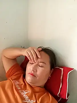 Snapshot of Tamara-a chatting on 04/05/26, 02:53 Tamara-a online show from 04/05/26, 02:53