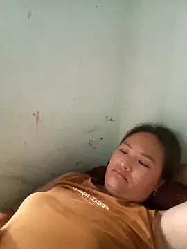 Snapshot of Tamara-a chatting on 04/11/26, 12:59 Tamara-a online show from 04/11/26, 12:59