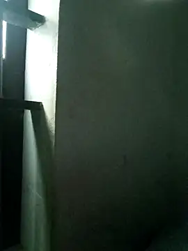 Snapshot of Tamara-a chatting on 04/11/26, 11:53 Tamara-a online show from 04/11/26, 11:53