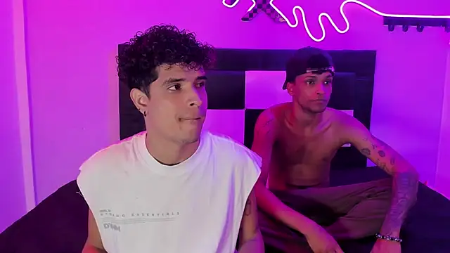 Lucky boys  X online show from 04/17/26, 01:58